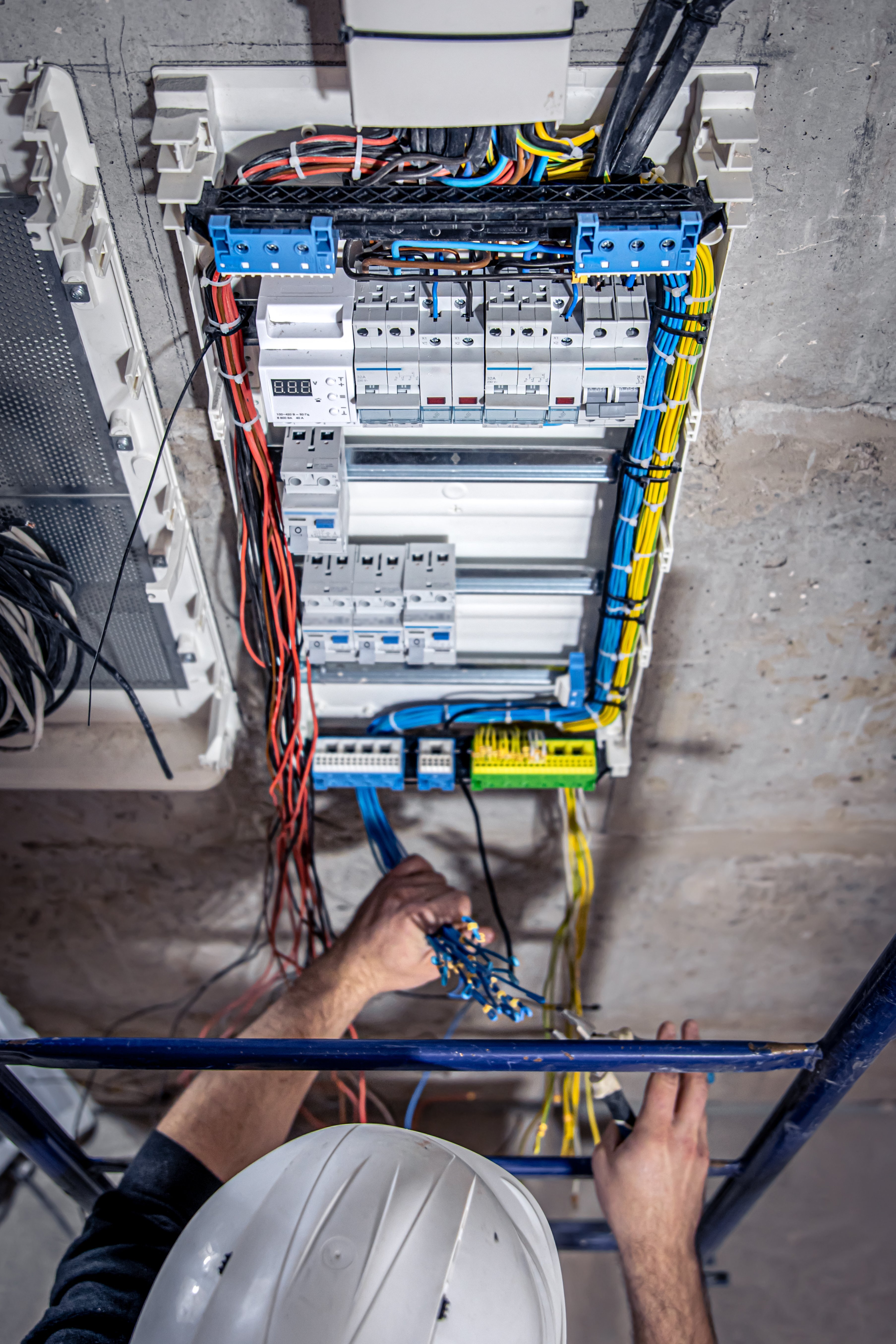 engenheiro eletrico eletricista em maringa